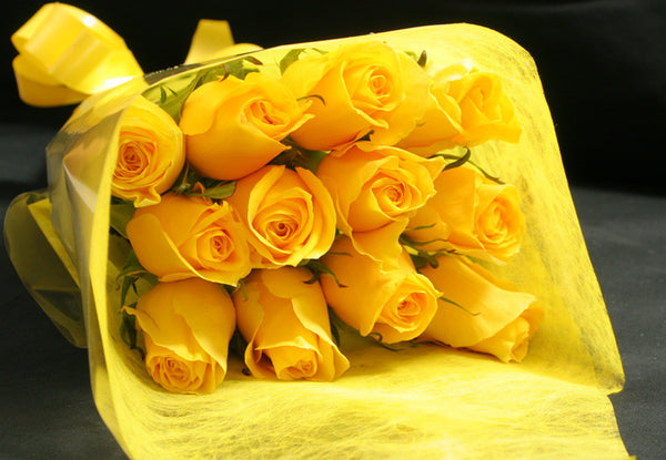 Dozen Yellow Roses