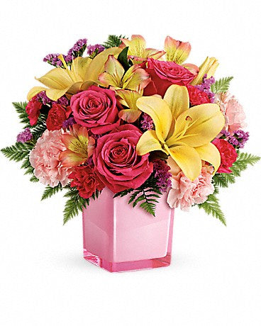 Dozen Mixed Carnations – Salama Greenhouse & Floral